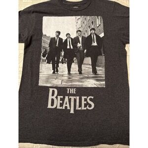 The Beatles Live at the BBC 2013 Graphic T-Shirt Sz Medium Apple Corps Ltd